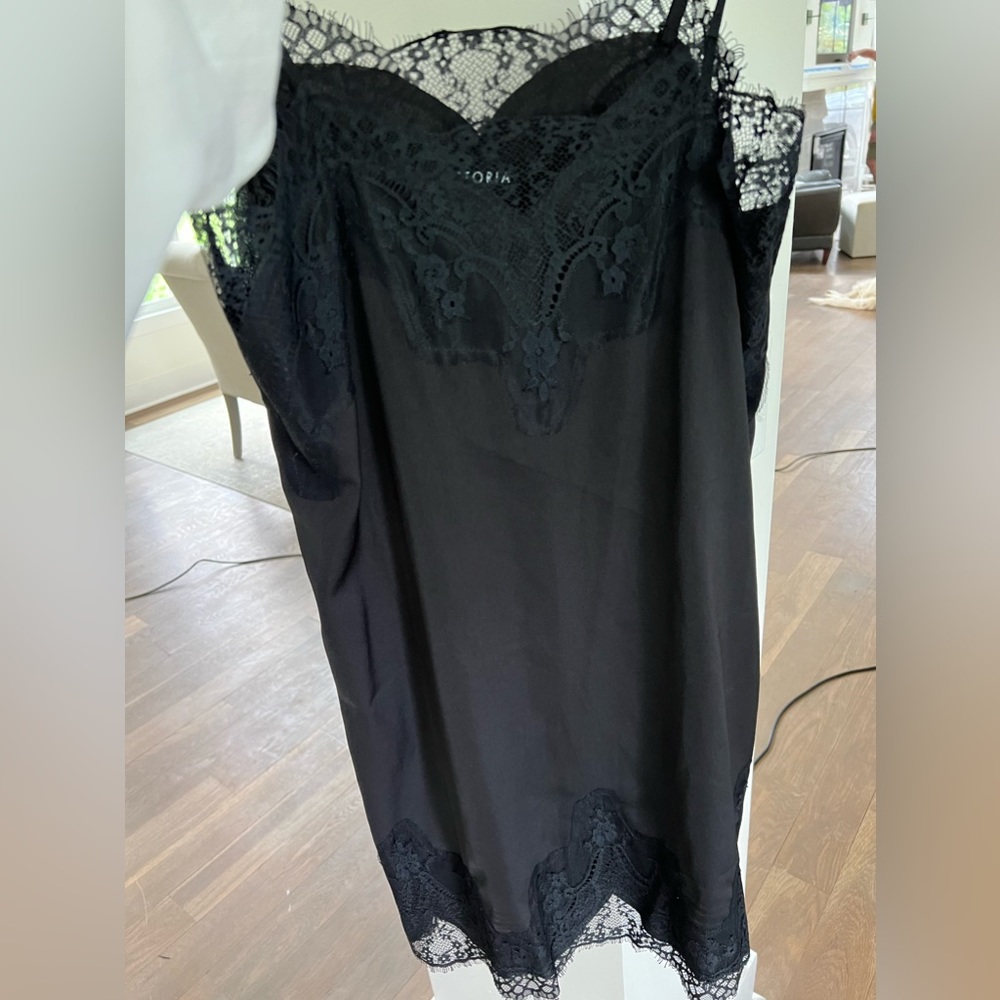 Black lace dress